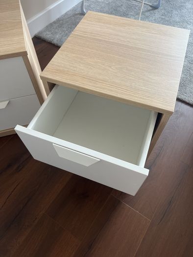 Free Bedside tables