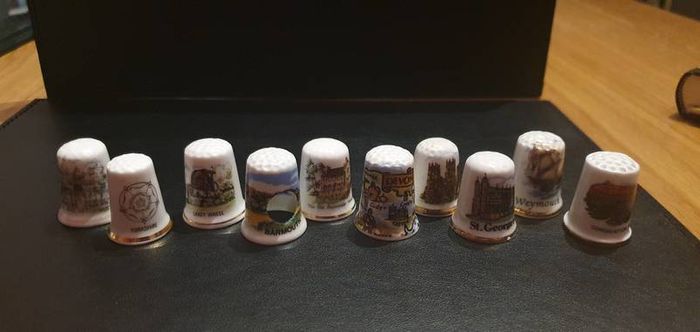 Assortment of Fine Bone China Thimbles British Cities & An Odd Country or 2