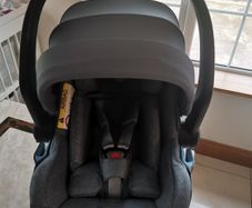 Uppababy car seat with Isofix
