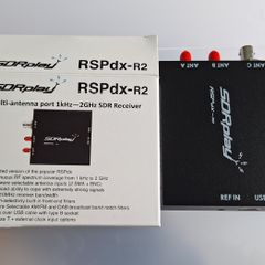 SDRplay RSPdx-R2 RF receiver