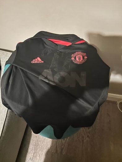 football top