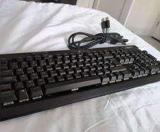 Corsair K70 RGB MK.2 Mechanical Keyboard Cherry MX Red - Great Condition