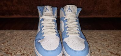 Nike Air Jordan 1 Mid University Blue Grey Shoes