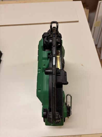 Hikoki 18V Trim Nailer 16g