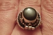 Vintage pillbox ring, 925 sterling silver.