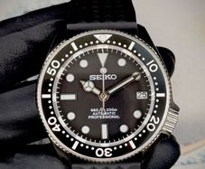 Seiko Automatic - Ceramic - Sapphire