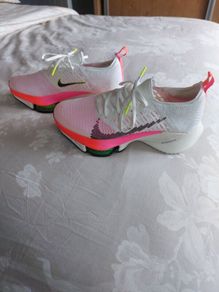 Nike zooms