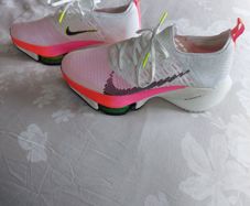 Nike zooms