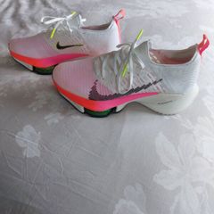 Nike zooms