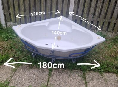 Corner Jacuzzi Bath