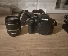 Canon EOS 550D 18-55mm, B