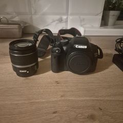 Canon EOS 550D 18-55mm, B