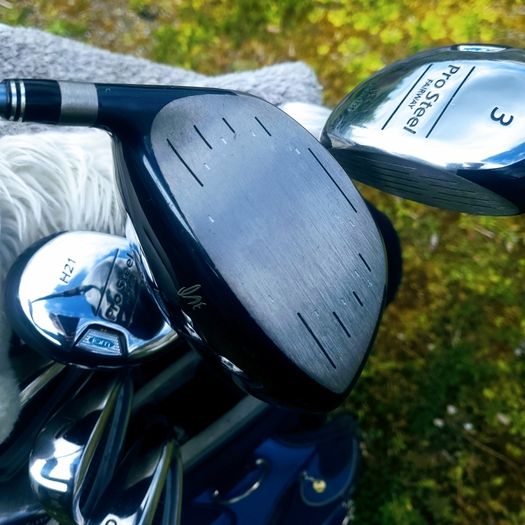 Set of Ladies Golf Clubs