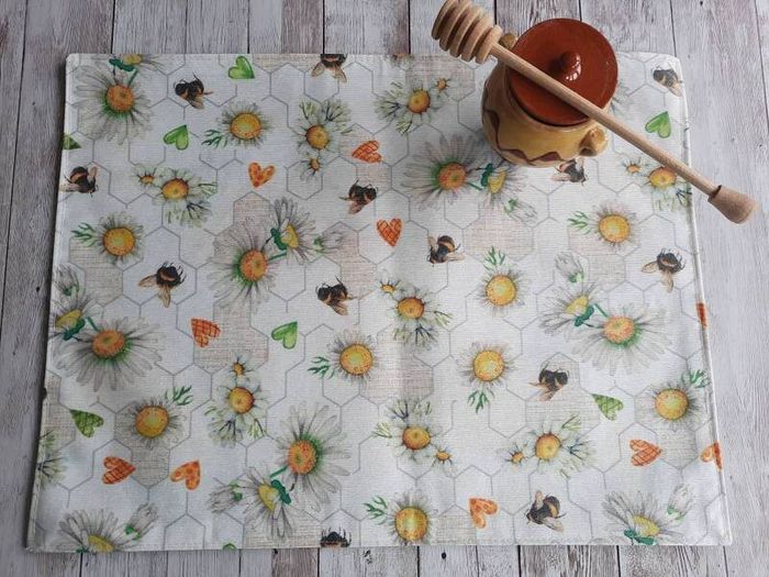 Set of 6 Placemats Double-sided. Resin coated cotton. Handmade