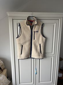 Patagonia Men's Beige Gilet Medium