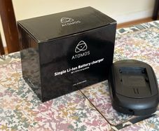 Sony  atomos np battery charger