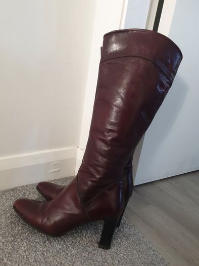 Lottusse Burgundy Knee High Boots Size Uk 6,5