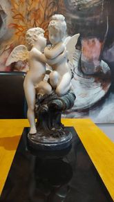 Statue of Cupid & Psyche .