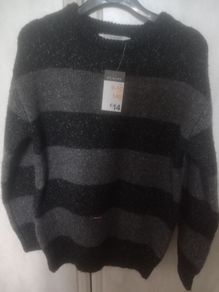 Boys Jumper BNWT