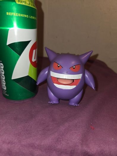 Pokemon Gengar Figure