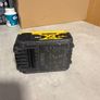 Dewalt 5Amp Battery Great condition Image 5