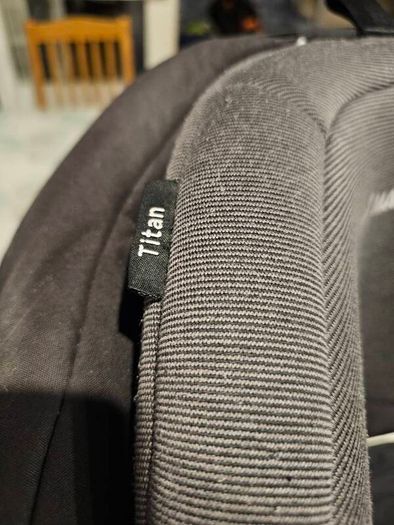 Free Maxi Cosi Titan isofix Car seat