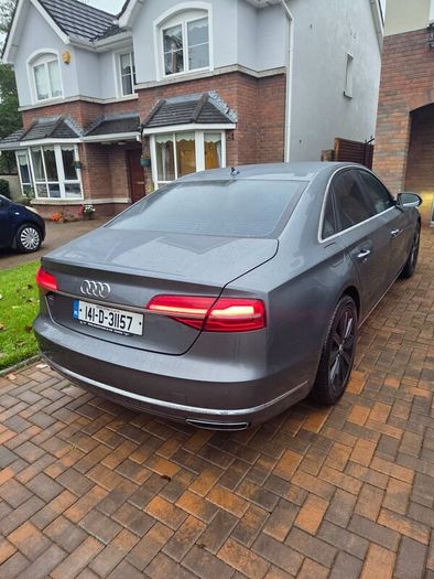 Audi A8 2014