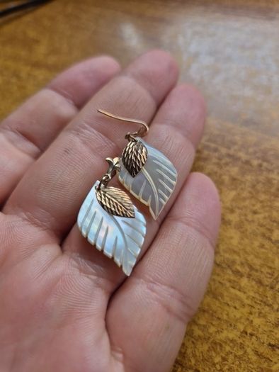 Vintage Mother of Pearl leaf earrings