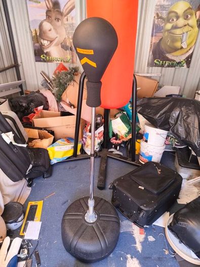 Punch bag with stand, punch ball and weight bench