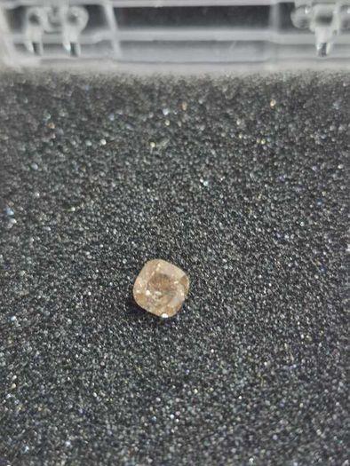 Natural 1.00 ct Fancy Pinkish Brown Cushion Diamond