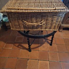 Wicker basket