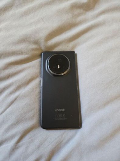 Honor Magic V3 Foldable - 512GB Dual Sim inc Cases
