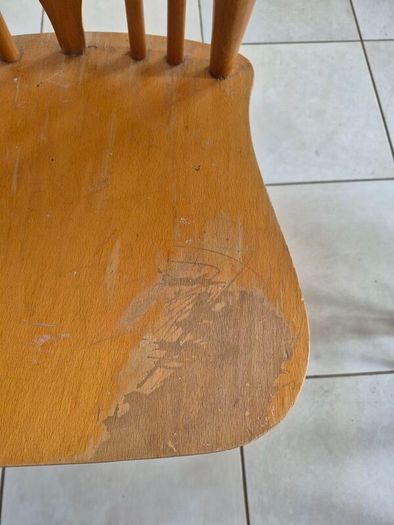table and 6 chairs