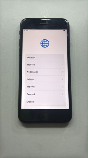 Apple iPhone 8