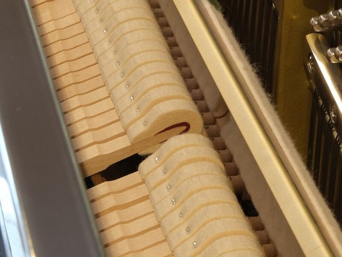 Yamaha YU3 - Grand Piano Sound in an Upright