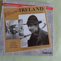 Old Books  Hard Back Of Fr Browne's Photo Images & Places All Ireland Irish Life Published In 1989 In Mint Condition !