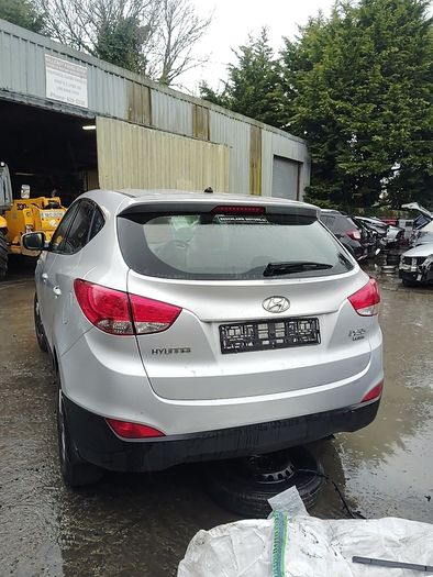 Breaking Hyundai ix35 2013 1.7crdi