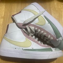 Nike high tops size 3.5