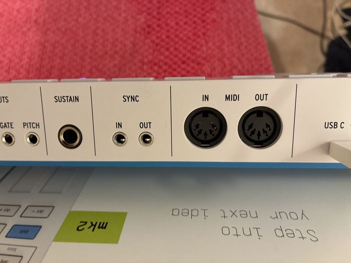 Arturia KeyStep 37 Mk2