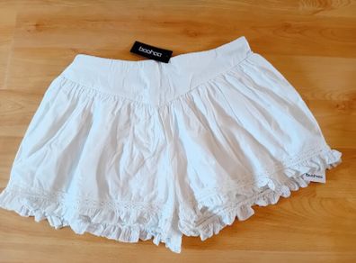 Bohoo Shorts New With Tags