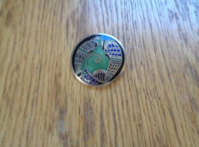 Celtic Sea Vintage Enamel Bird Brooch for sale