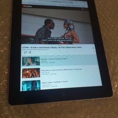 Apple iPad 16GB - Silver