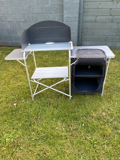 XL Aluminium Kitchen Stand & Cupboard