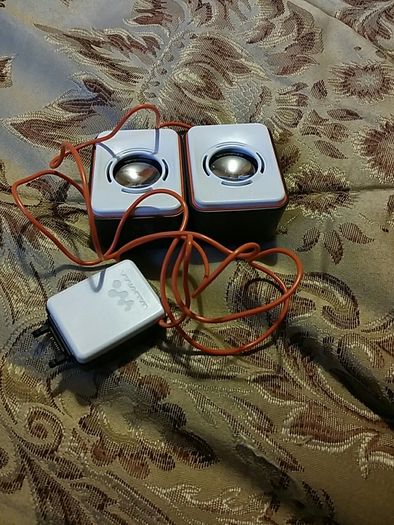 Sony Ericsson speakers