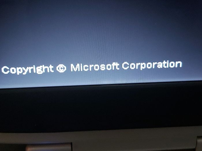HP Pavilion zv6000, .5GB Ram, 60GB HDD, Original Windows XP, Real Genuine Vintage Laptop in excellent condition