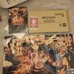 one piece play mat and promo brand new box open