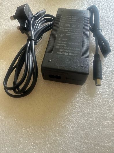 Engwe EP-2 / EP2 Pro Charger  48v Output 54.6v (Irish plug)