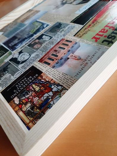 Decoupage picture 'Love Books!'