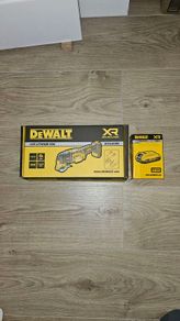 DeWalt DCS355N 18V XR Multi-Tool & 2Ah 18V XR Battery