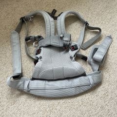 Babybjorn Carrier